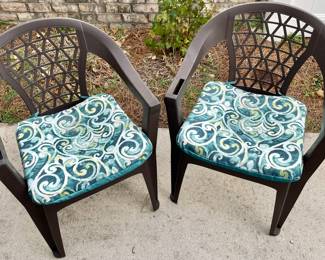 Patio Chairs w/Cushions