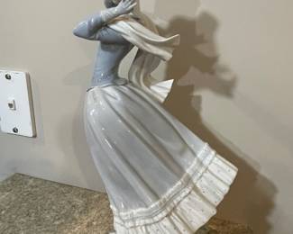 Additional view of LLadro Spring Breeze ~
