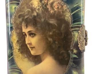 Antique Victorian Portrait Design Photo Album
