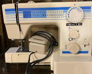 White 1717 Sewing Machine