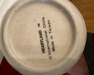 International Stoneware "Heartland" Dinnerware Set