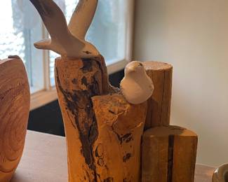 Seagulls on Driftwood Statue 