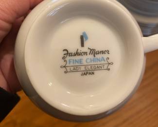 Fashion Manor Fine China " Lady Elegant" Dinnerware Set