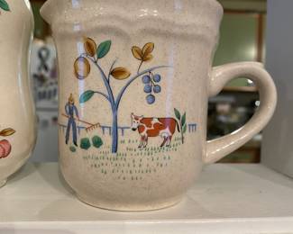 International Stoneware "Heartland"Creamer