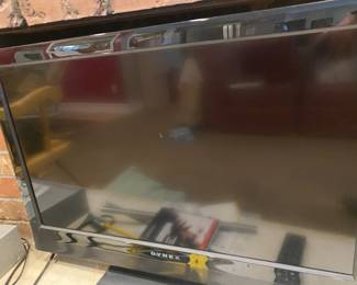 Dynex Flatscreen TV