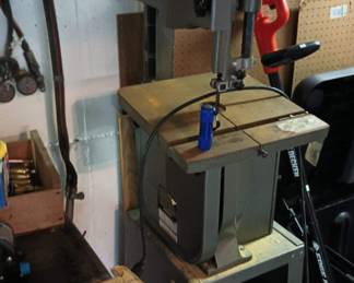 Vertical Bandsaw