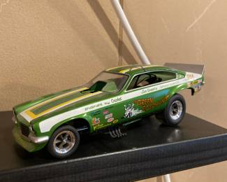 The Floppers 1320 Jim Green’s The Green Elephant Die Cast Model Car