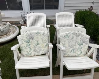 LIKE NEW PVC CHAIRS