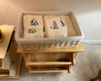 LIGHT HOUSE HAND TOWELS