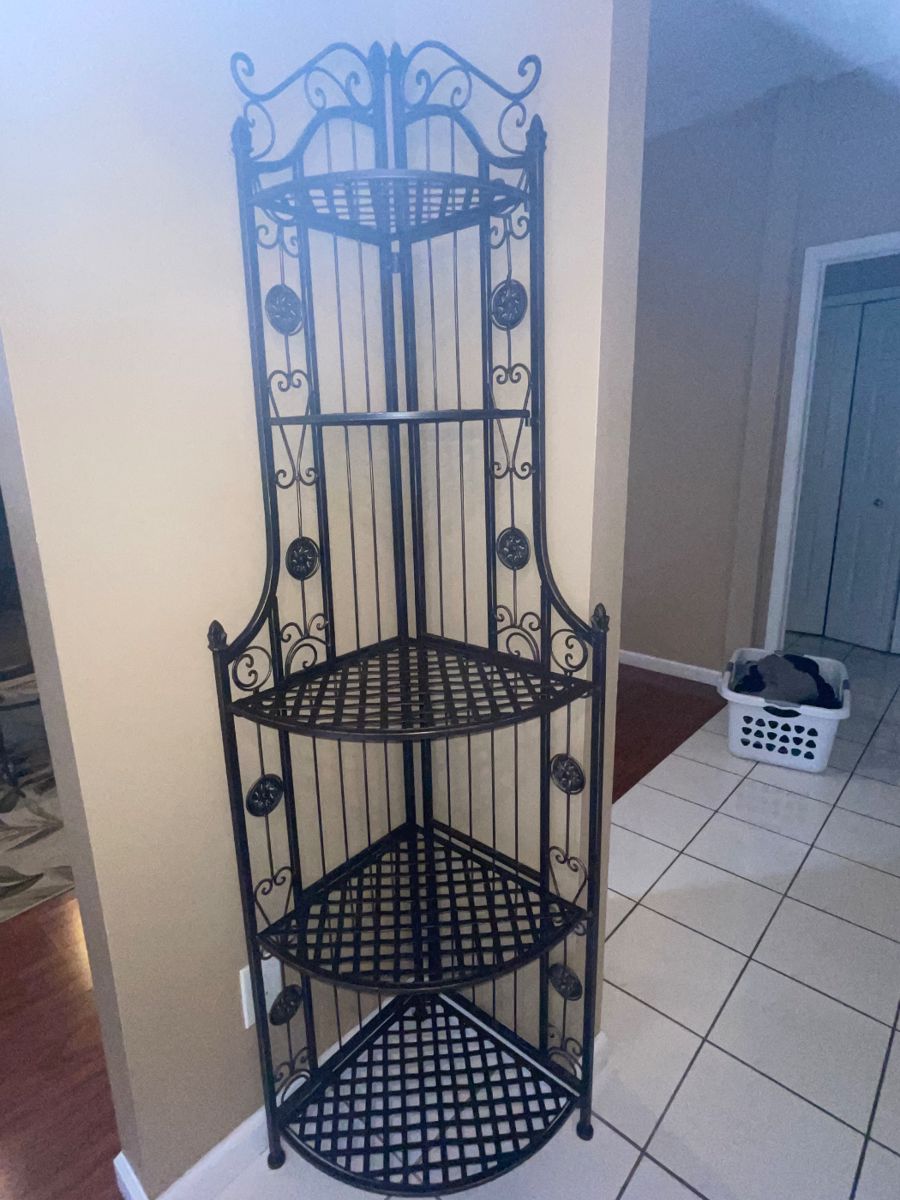 Furniture in Dearborn, MI starts on 11/22/2023