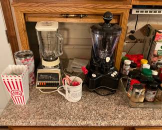 WONDERFUL COOKWARE.  LIKE NEW