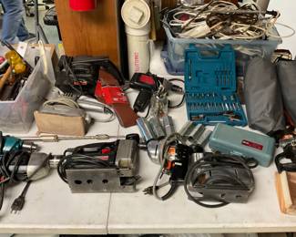 LOTS OF HAND TOOLS
