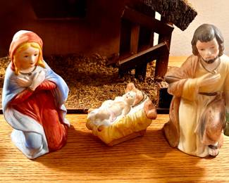 HOMCO Nativity Mary Joseph and Jesus