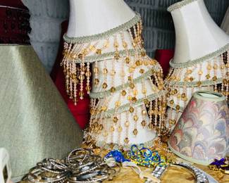 So many Christmas lamp shades