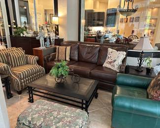 Leather recliner sofa