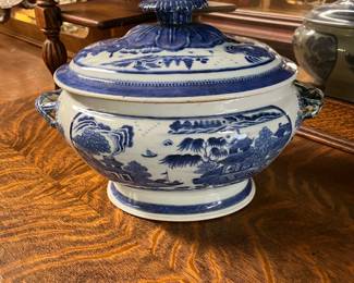 Chinese Soup Tureen
