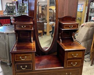 Antique Vanity Dresser