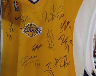 Signed lakers jersey from the 2003-04 roster. Not all signatures, Fisher, Fox, George, O'Neal, Russell, Walton and more.