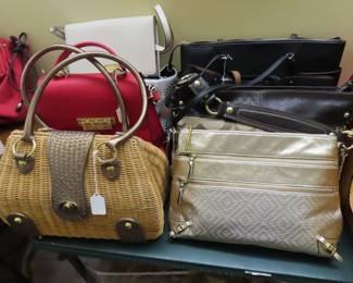 Designer purses, Dooney and Burke, Brahman, Coach, Kate Spade, Steve Madden, Louis Vuitton.