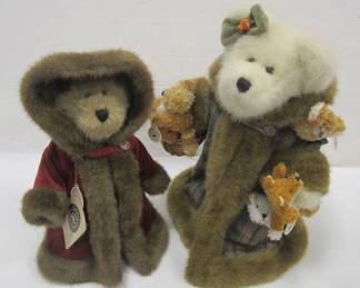 THE BOYDS COLLECTION - T.J's BEST DRESS COLLECTION