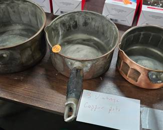 COPPER POTS VINTAGE