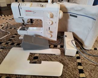 Working Sewing Machine With Attachments