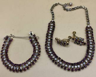Lots of Vintage Jewelry