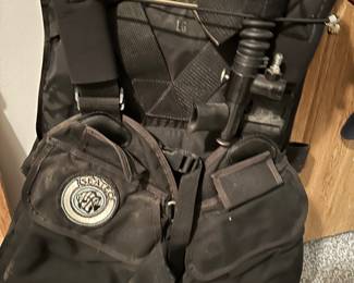 Scuba vest