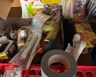 Lot 228 | Tool Bundle, Drill, Screws
