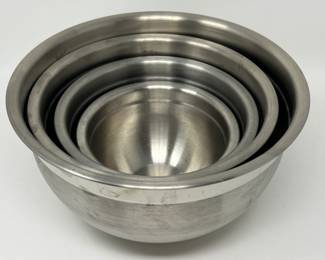 Lot 61 | Nesting Mixing Bowls
