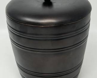 Lot 33 | Metal Insulated Ice Bucket
