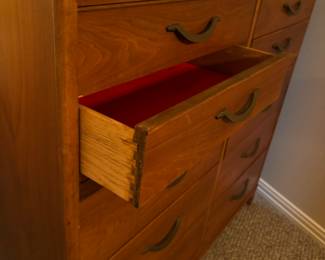 MCM Dresser