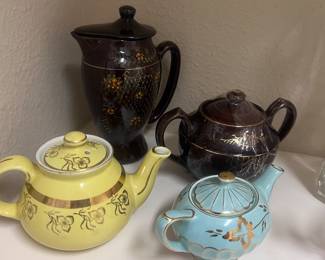 Vintage Tea Pot collection 