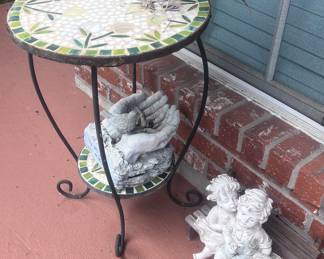 Plenty of patio and garden decor 