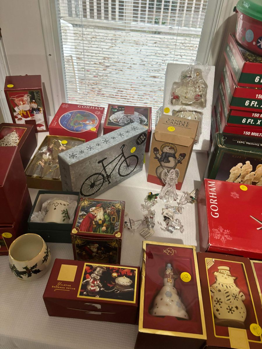 Estate Sale On Connell Drive in Pensacola, FL starts on 11/24/2023