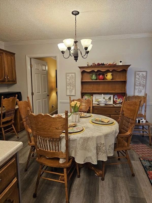 Dempsey Estate Sale in Anniston, AL starts on 11/23/2023