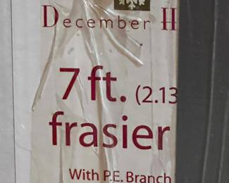 7 ft Christmas tree
