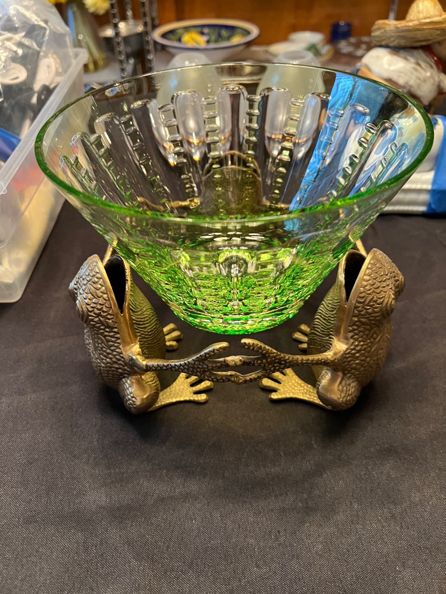 50 Off Saturday!! Blue Moon Estate Sales... starts on 11/30/2023