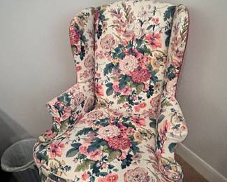 Cute cute accent chair 