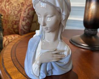 Lladro Madonna