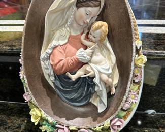 Capodimonte Madonna With Child