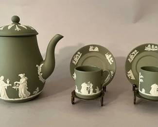 Wedgwood Green Jasperware Teapot And Two Tea Cups
