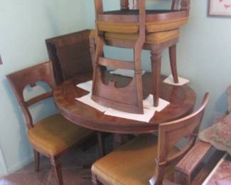 MCM Dining Table/4-Chairs, 2-20" Leaves & Pads,               42" X 36"