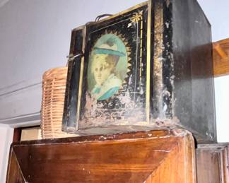 General store tin coffee container….we have several