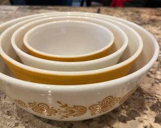Four Vintage Pyrex Bowls