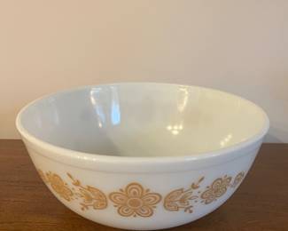 Vintage Pyrex Butterfly White and Gold Mixing Bowl