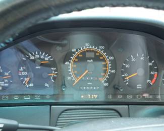 Low Mileage, Automatic, rear-wheel drive, V12.