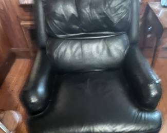 Leather recliner