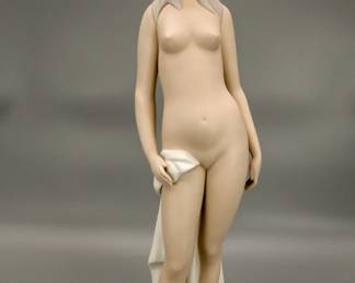 Rare LlADRO Nude Matte Finish Figurine