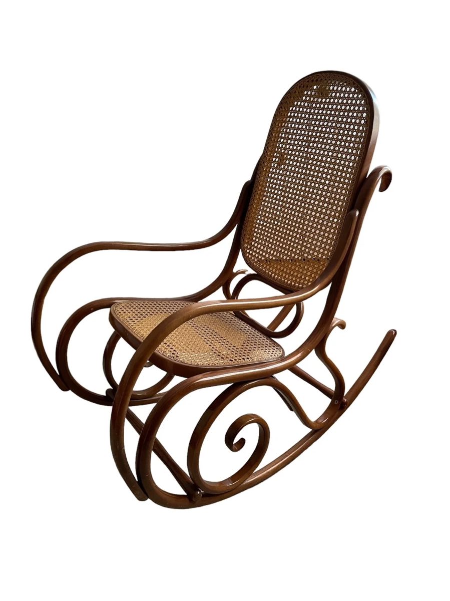 Wonderful Furniture Finds in Virginia starts on 11/21/2023